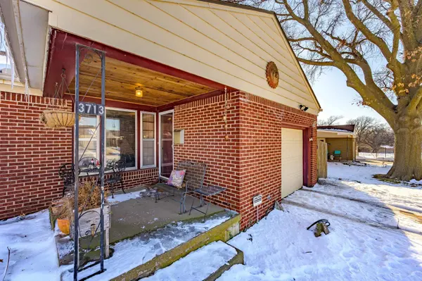 3713 E Meadowlane, Wichita, KS 67216