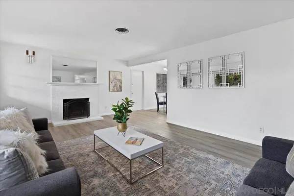 3824 Avocado Blvd, La Mesa, CA 91941