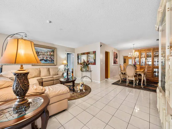 15915 SW 103rd Pl, Miami, FL 33157