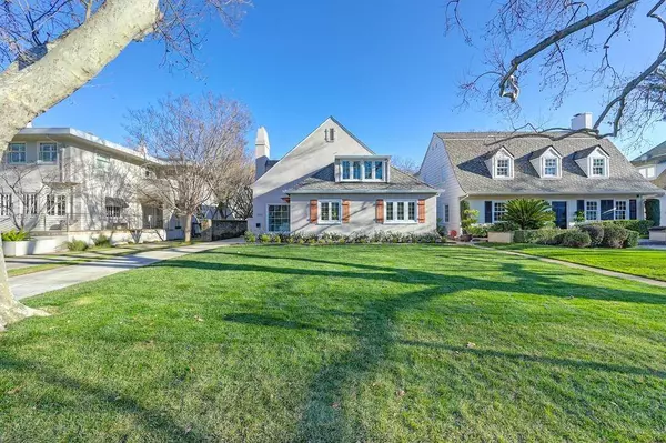 1373 40th ST, Sacramento, CA 95819