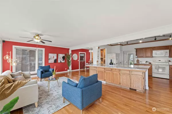 16620 11th AVE NW, Lakebay, WA 98349