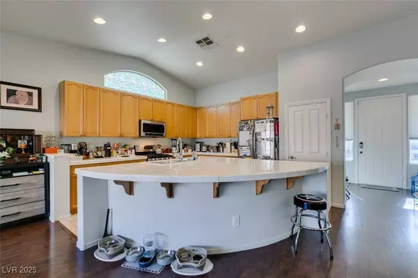9304 Longhorn Falls Court, Las Vegas, NV 89149