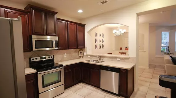 2209 Carlisle Street, Bedford, TX 76021