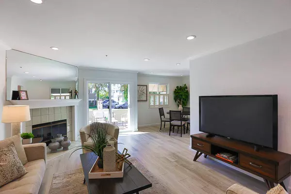 221 Bonita LN, Foster City, CA 94404