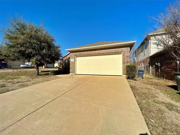 1132 Whittenburg Drive, Fort Worth, TX 76134