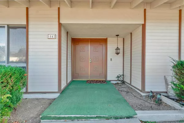 1542 Norwich AVE, Thousand Oaks, CA 91360