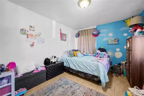 939 Congress ST, Costa Mesa, CA 92627