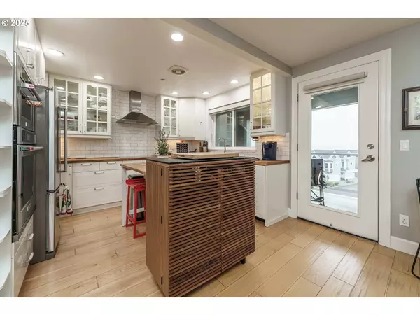 520 SE COLUMBIA RIVER DR #316, Vancouver, WA 98661