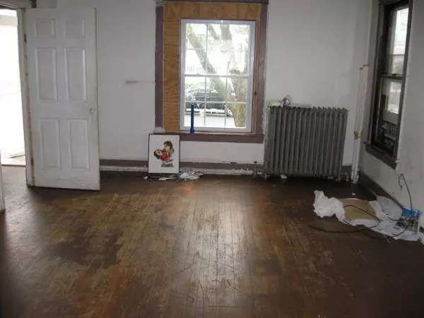 434 W Meadow Ave, Rahway City, NJ 07065