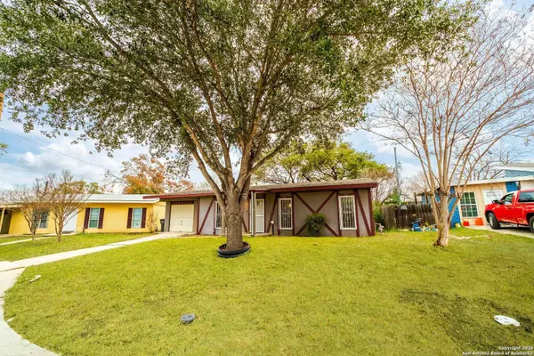 9306 La Ronda, San Antonio, TX 78224