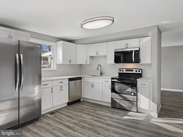 7926 COVINGTON AVE, Glen Burnie, MD 21061