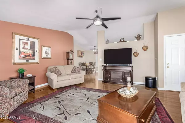 2400 E BASELINE Avenue #7, Apache Junction, AZ 85119