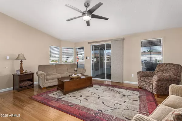 2400 E BASELINE Avenue #7, Apache Junction, AZ 85119