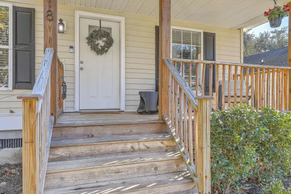 5518 Garrett Ave, North Charleston, SC 29406