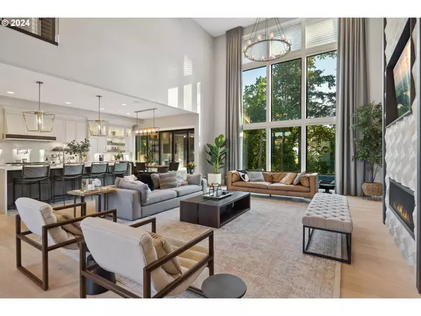 5801 NW 144TH CIR, Vancouver, WA 98685