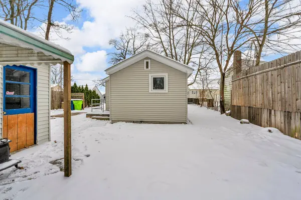 40 Danforth Street, White Lake, MI 48386