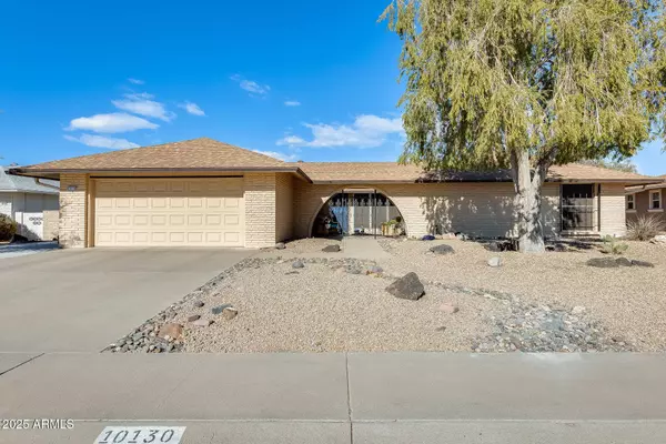 10130 W PINE SPRINGS Drive, Sun City, AZ 85373