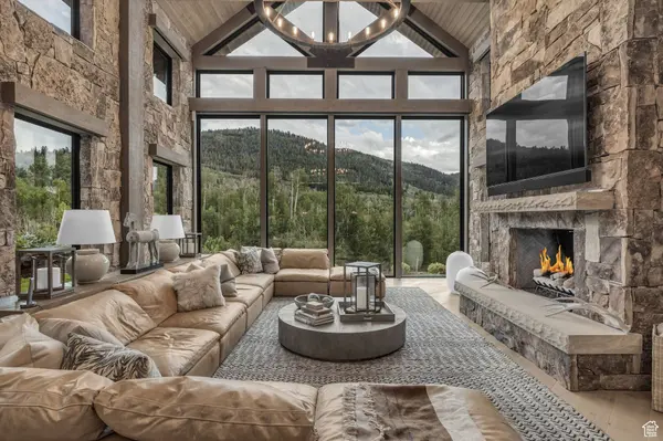 7600 DEER KNOLL DR, Kamas, UT 84036