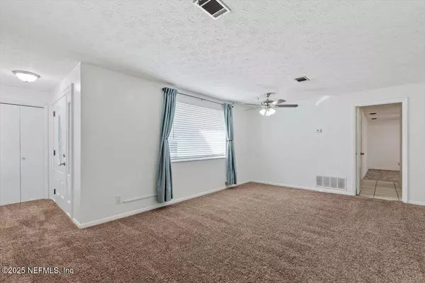 10987 LUANA DR N, Jacksonville, FL 32246