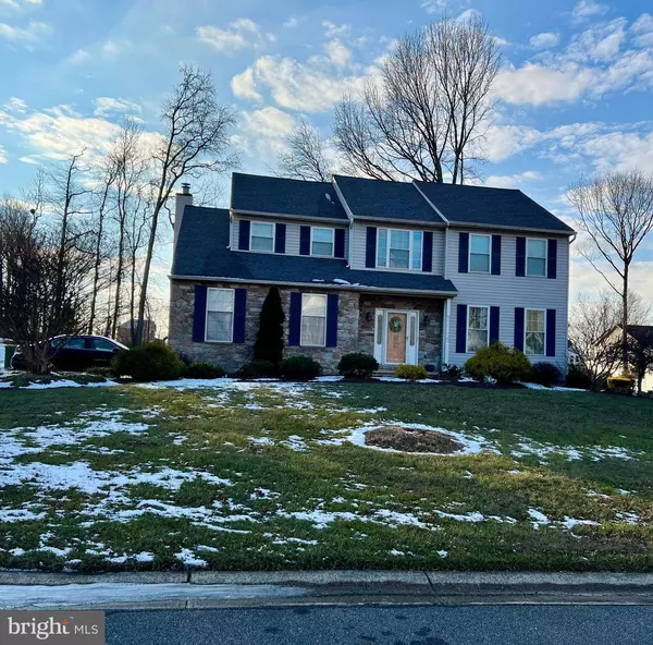 3 NICOLE CT, New Castle, DE 19720