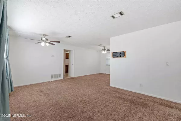 10987 LUANA DR N, Jacksonville, FL 32246