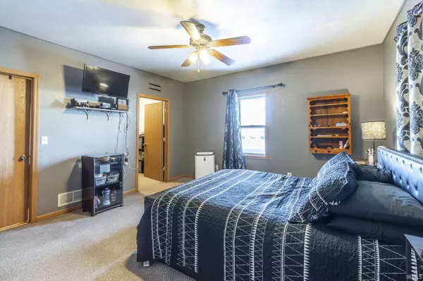 617 W King Street, Garrett, IN 46738