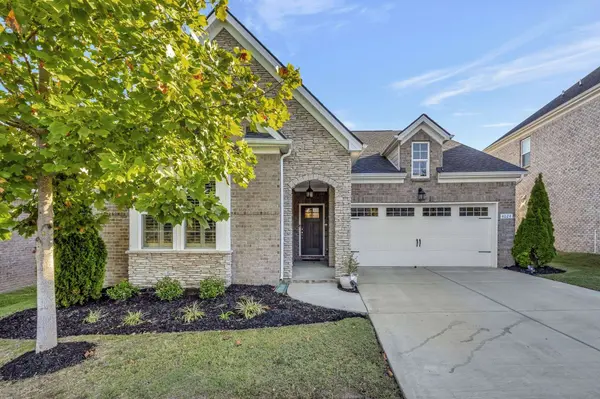 4024 Magnolia Farms Dr, Hermitage, TN 37076