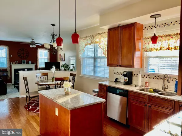 3 NICOLE CT, New Castle, DE 19720