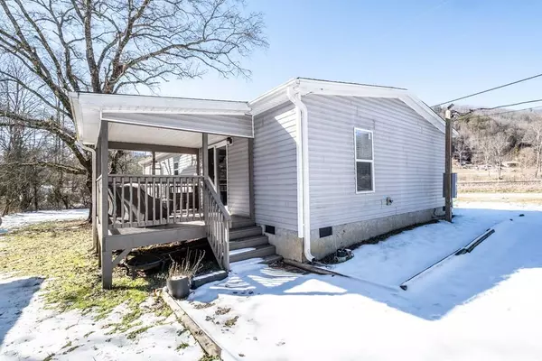 1860 Airport Road, Marble, NC 28906