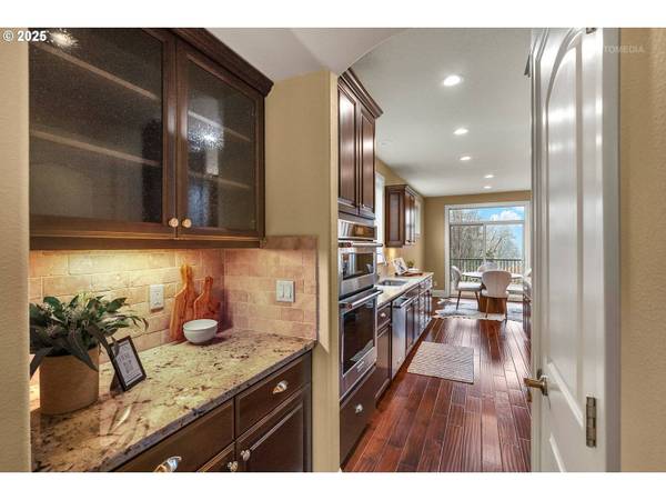 13421 NW LOMBARDY DR, Portland, OR 97229