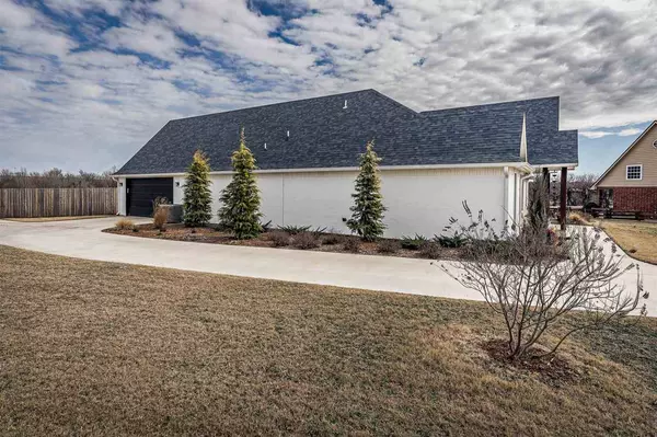 1112 Mount Marcy, Lawton, OK 73507