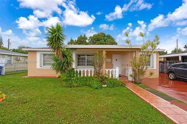 1040 SW 73rd Ct, Miami, FL 33144