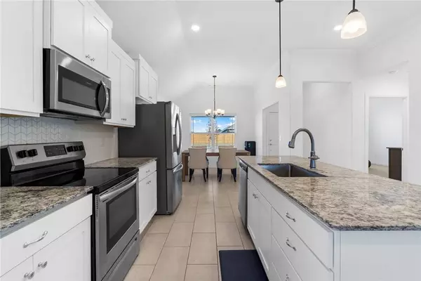 4693 W Tofino Dr, Fayetteville, AR 72704