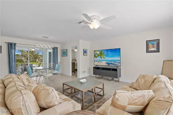 1242 Par View DR, Sanibel, FL 33957