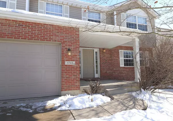 5748 Eagle Creek Ct, Maineville, OH 45039