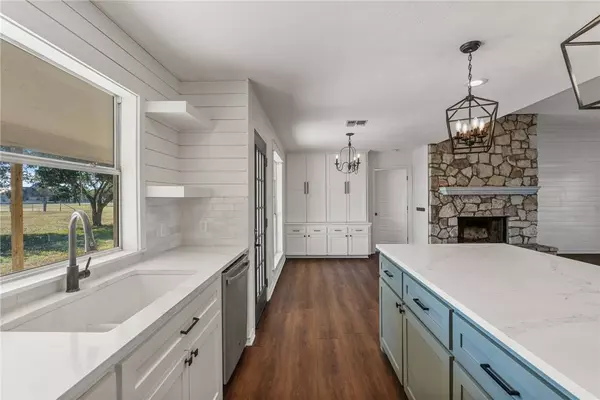 5418 County Road 101, Robstown, TX 78380