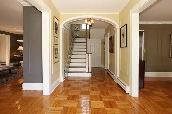 6 Walpack Dr, Hampton Twp., NJ 07860