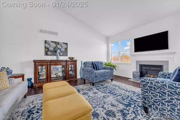 26907 CELTIC Drive, Flat Rock, MI 48134