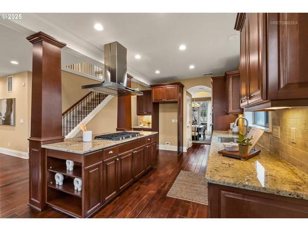 13421 NW LOMBARDY DR, Portland, OR 97229