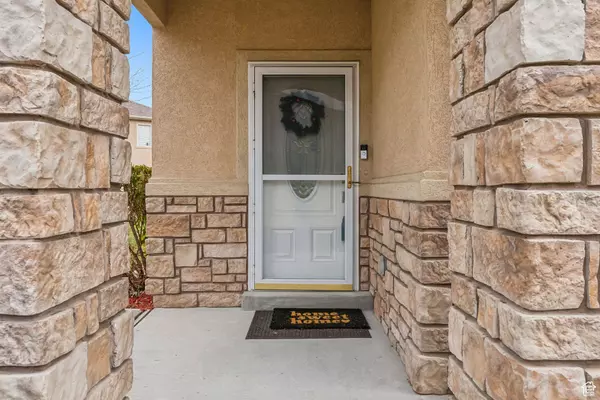 3441 S DE MASS DR W, West Valley City, UT 84128