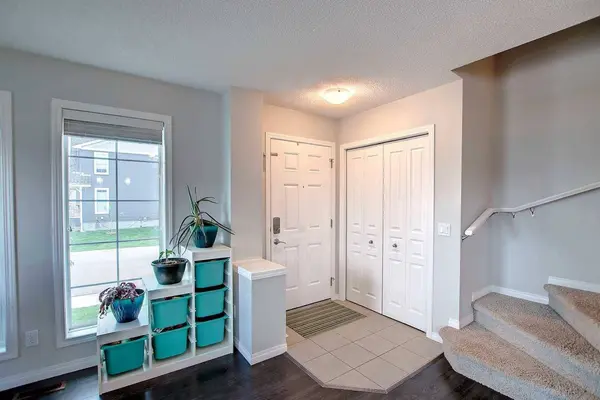 2 Auburn Crest PL SE, Calgary, AB T3M 0Z4