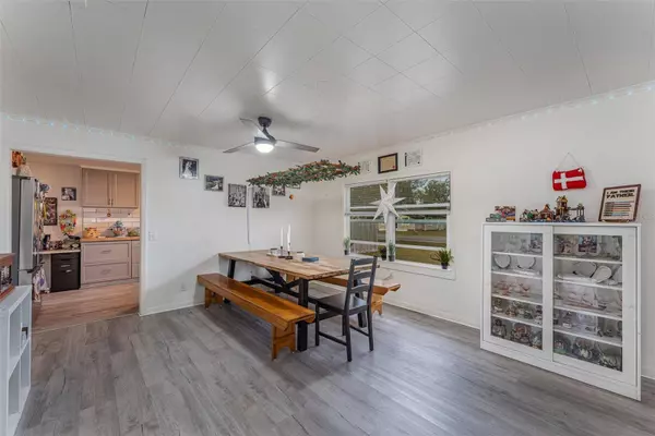 100 CORDOVA RD, Auburndale, FL 33823