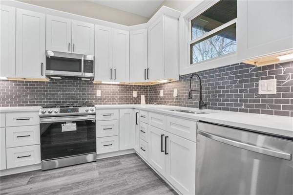 2170 Bouldercrest RD, Atlanta, GA 30316