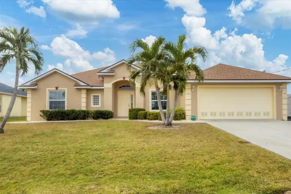 193 TOURNAMENT RD, Rotonda West, FL 33947