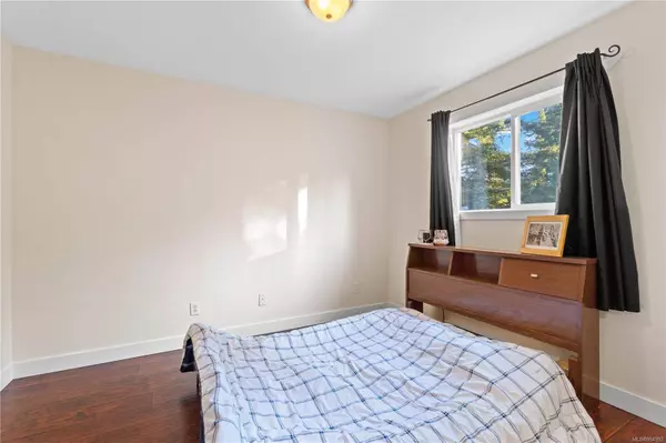 1250 Westurne Hts, Whiskey Creek, BC V9K 2S9