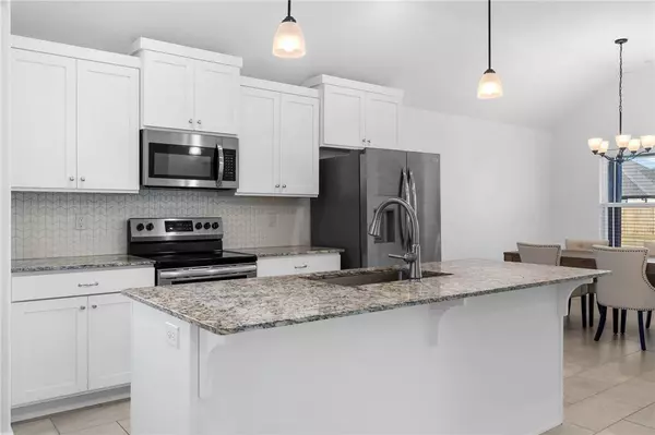 4693 W Tofino Dr, Fayetteville, AR 72704