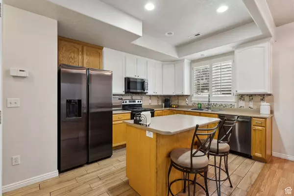 3441 S DE MASS DR W, West Valley City, UT 84128