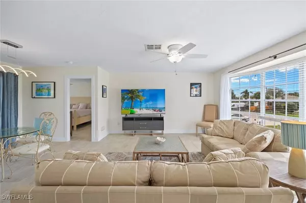 1242 Par View DR, Sanibel, FL 33957