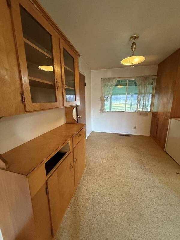 531 Upper Applegate RD, Jacksonville, OR 97530