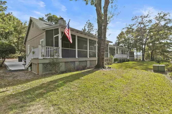 17341 Log Cabin Rd, Loxley, AL 36551